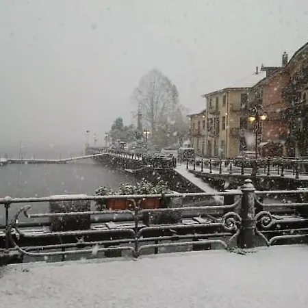 Lago